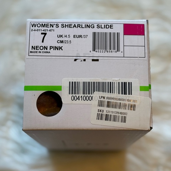 APL: Athletic Propulsion Labs Women's Shearling Slide, Neon Pink, Size 7 - Picture 7 of 7